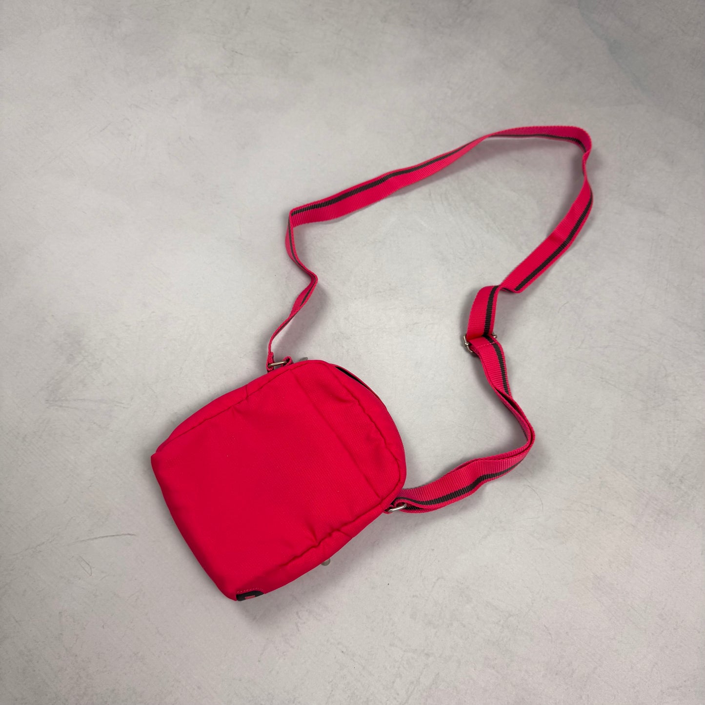 Nike Vintage Wave Bag