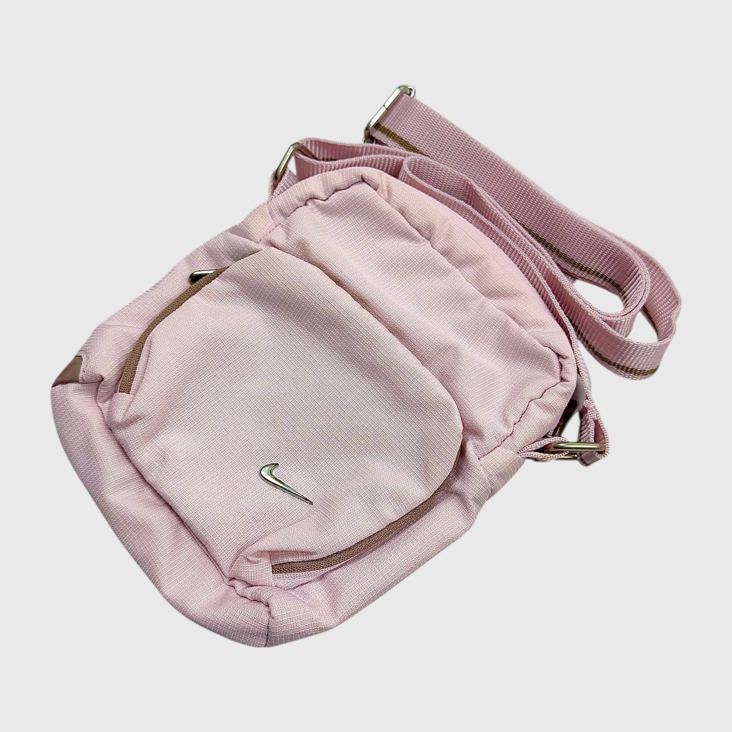 Nike Vintage Puffer Bag