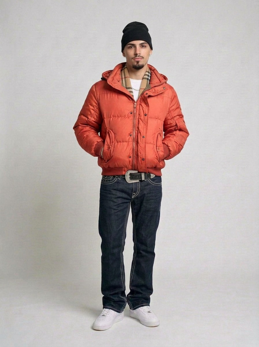 GAS Split Hood Daunenjacke rot getragen – Fit am Model