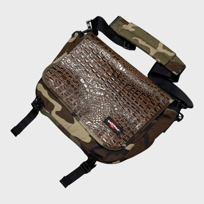 East Pack Vintage Croco Messenger Bag