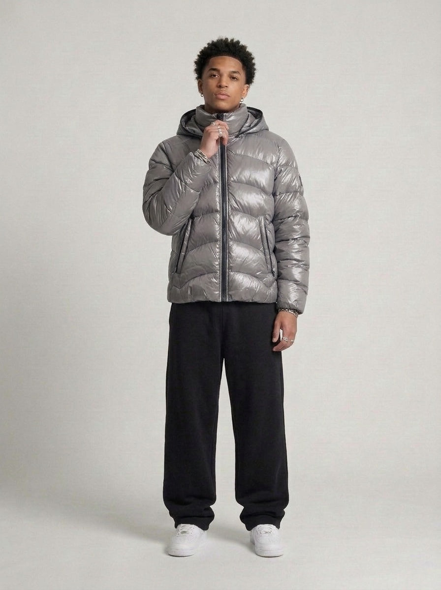 Gas Vintage DD Shell Daunen Puffer Jacke getragen – Fit am Model