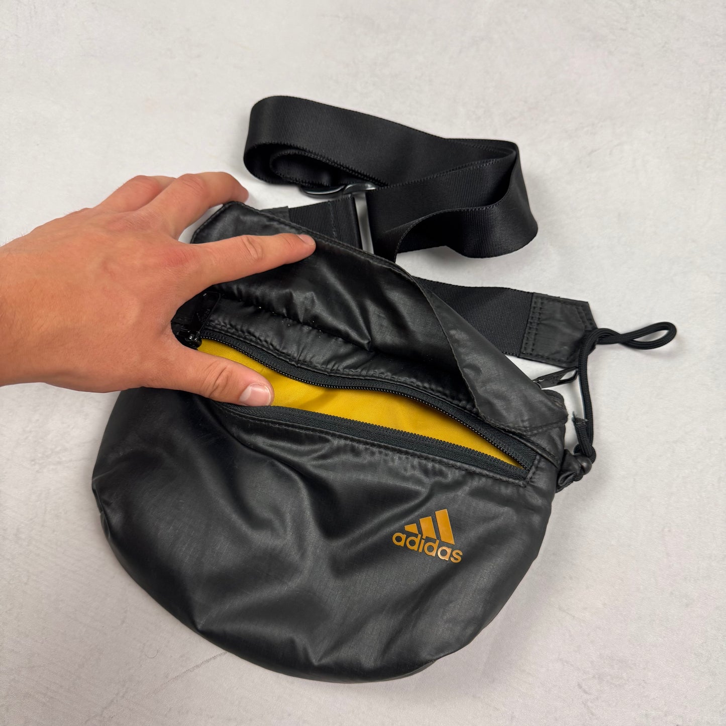 Adidas Vintage Calk Puffer Bag