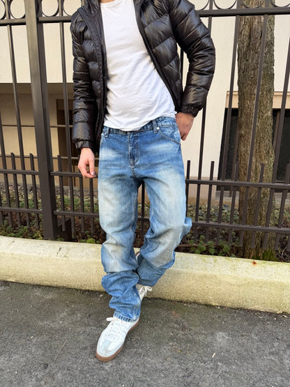 Tommy Hilfiger Straight Cut [L]
